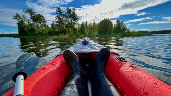 Kayaking on Islet Lake