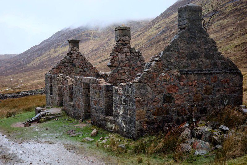 Tigh-na-sleubhaich - a now iconic structure along the West Highland Way